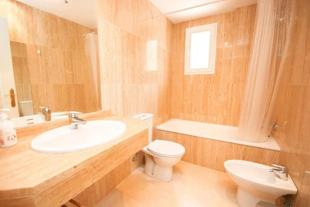 Apartamento Lovely 2 Bedroom Near Golf Lagos Elviria